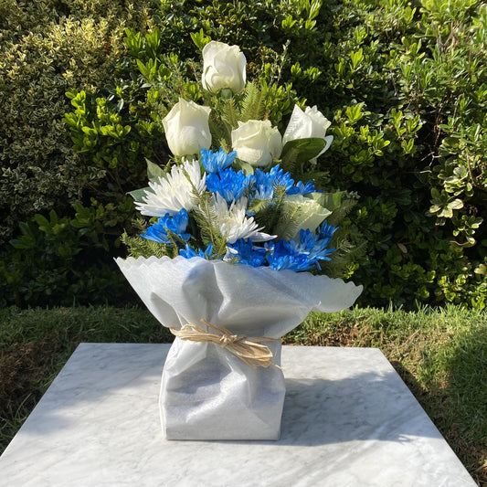 Arreglo Floral Día de la Madre 2025 - Edición Limitada - Azul