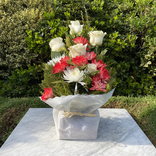 Arreglo Floral Día de la Madre 2025 - Edición Limitada - Rojo